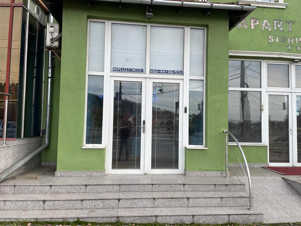 Panorama Studio Сігішоара Екстер'єр фото